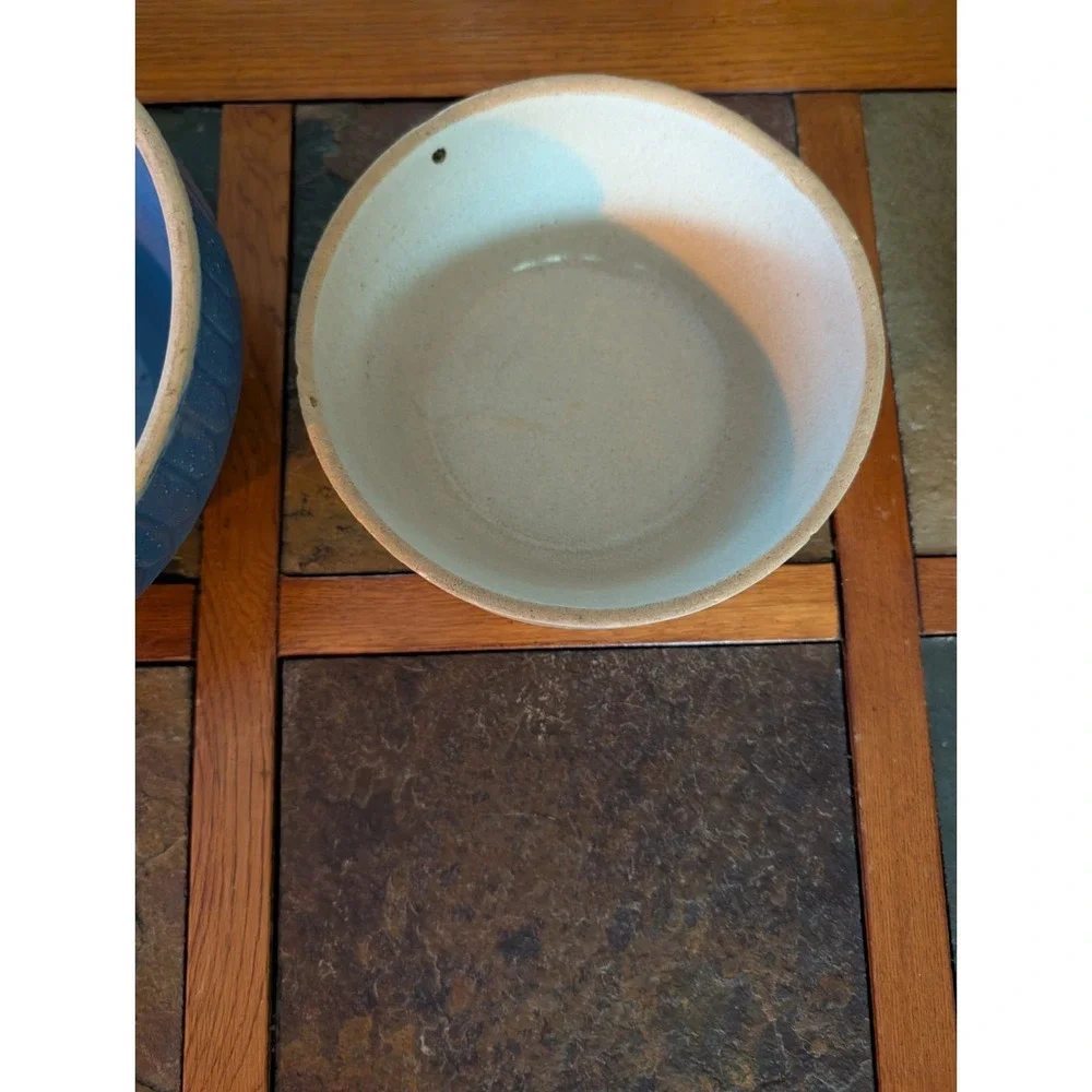 VINTAGE  POTTERY SET OF 4 NESTING Crock STONEWARE BOWLS.Wide Band. Primitive